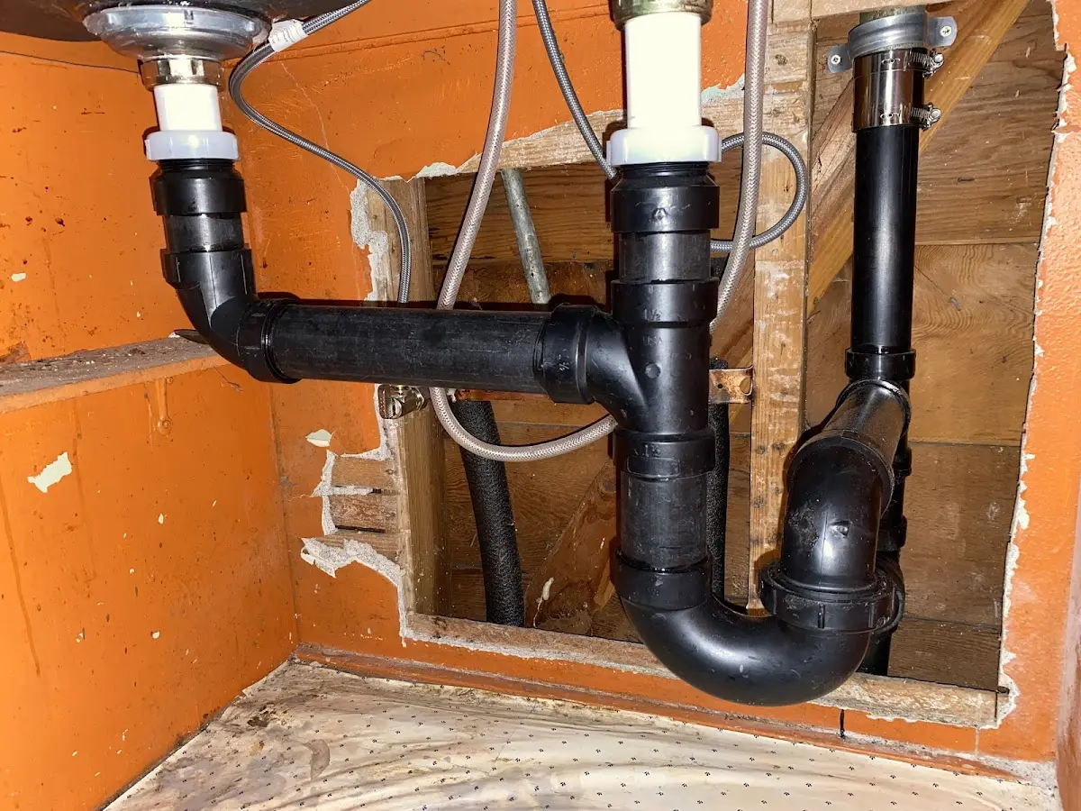 Professional Pipe Bursting equipment and tools on the job in Reminderville